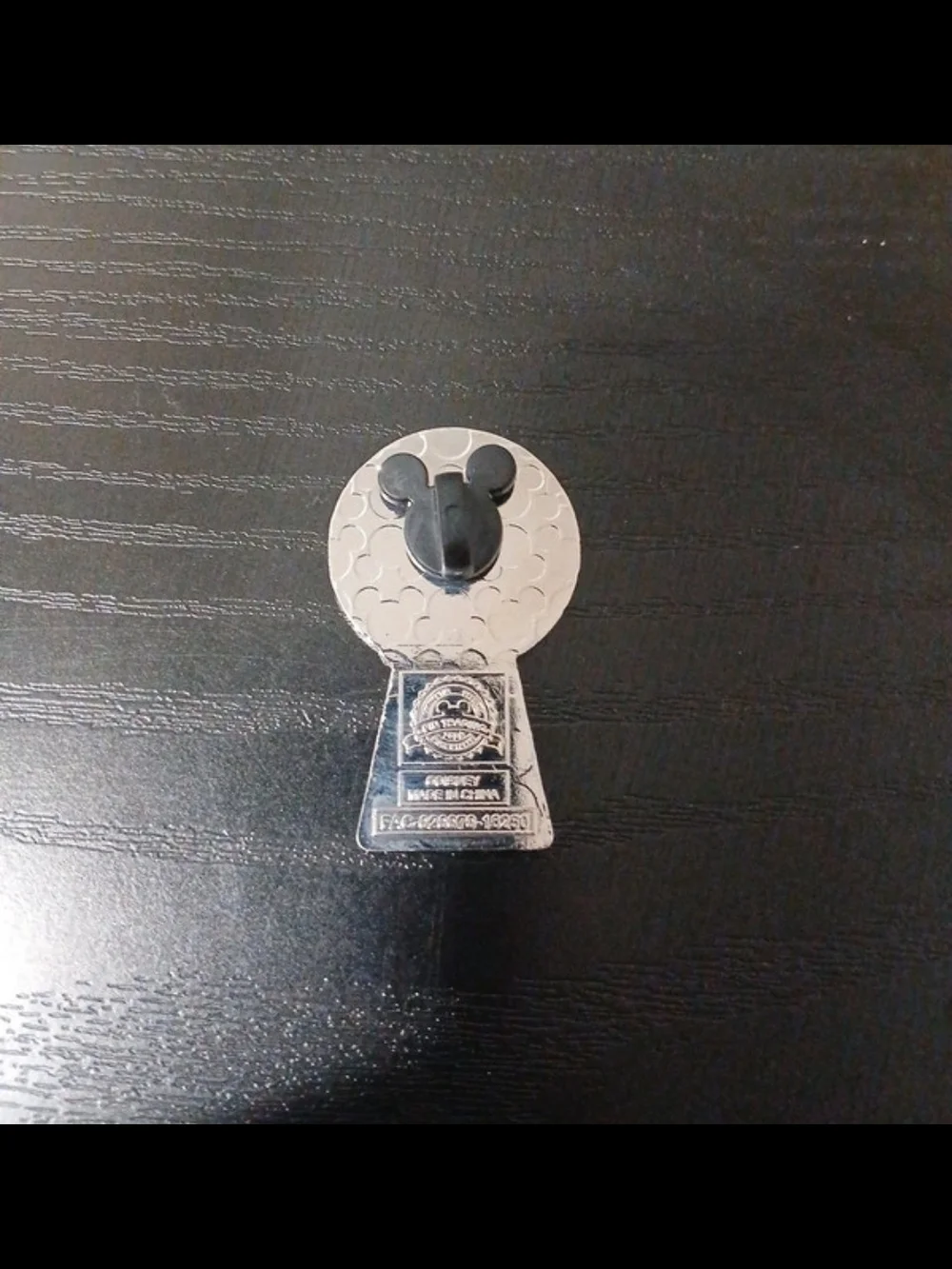 Disney Yellow & White Mickey Mouse Keyhole Enamel Pin
